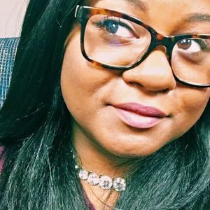 Meet your Posher, Ria